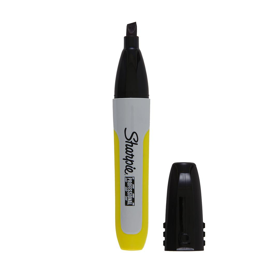 Sharpie Professional Permanent Marker Chisel Tip - image 1